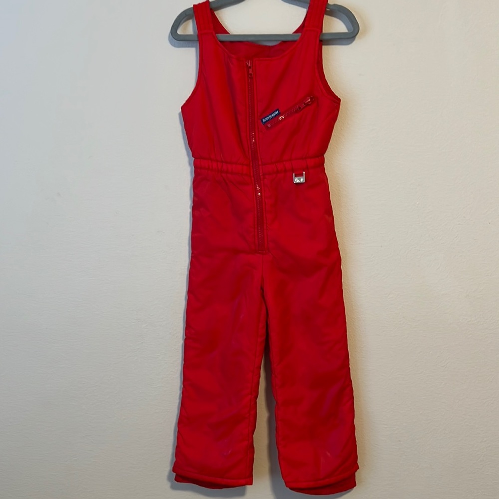Sportcaster Girls’ Size 5 red overalls